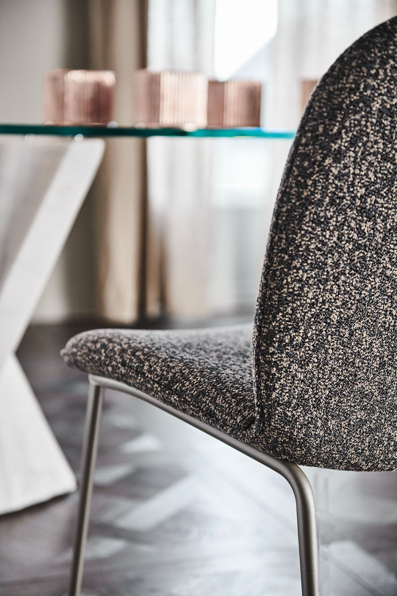 TINA Chair