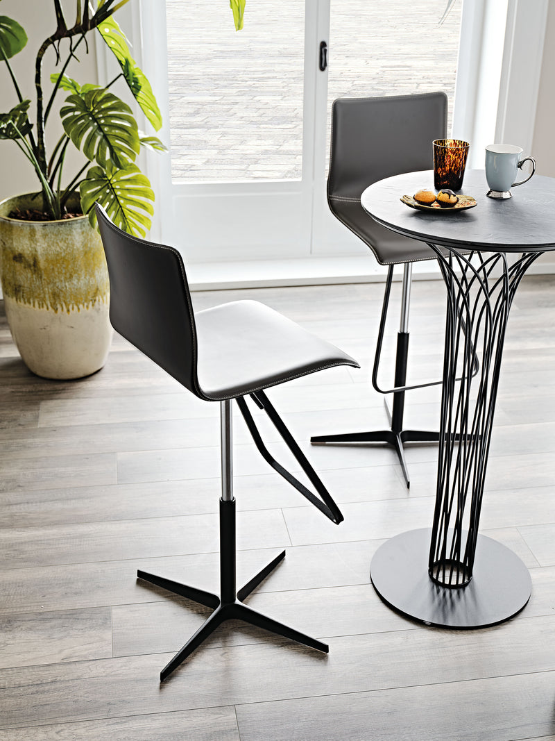 TOTO X Adjustable Stool