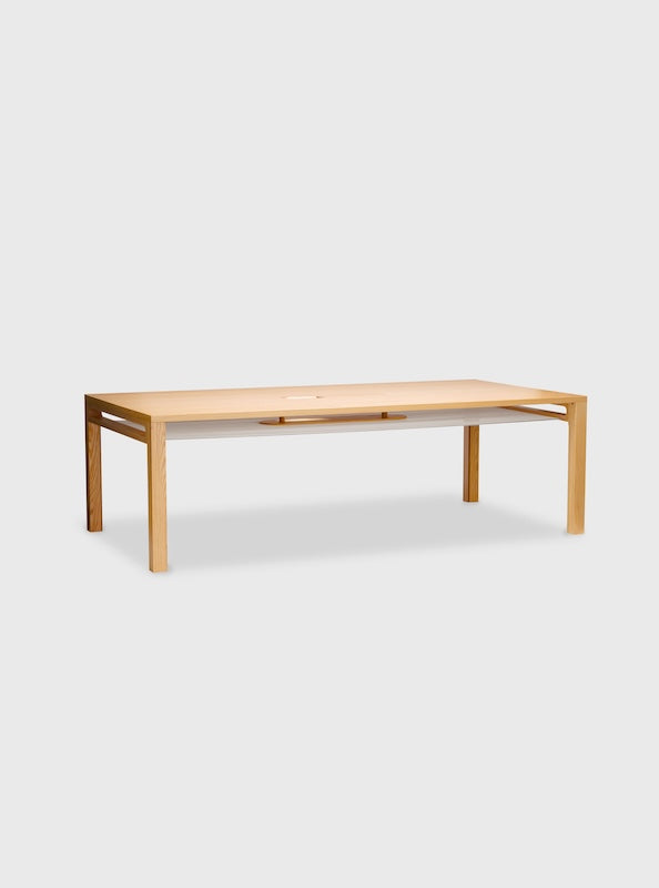 Toami Table