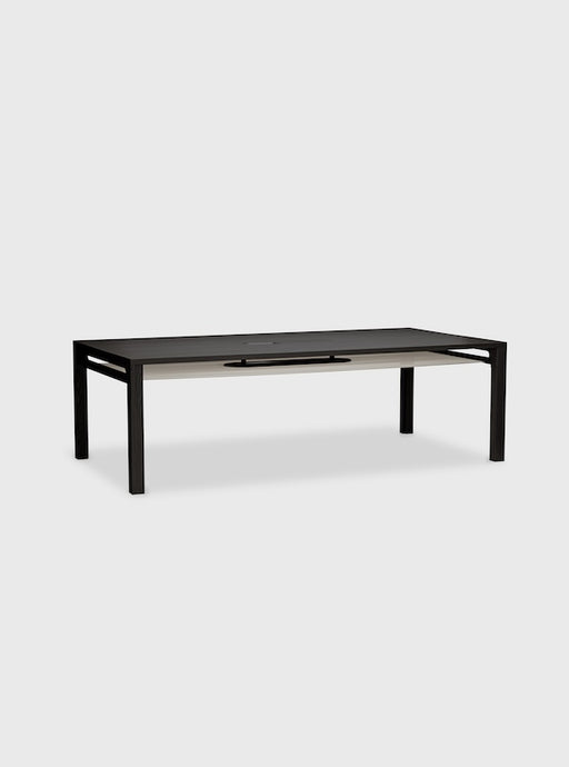 Toami Table