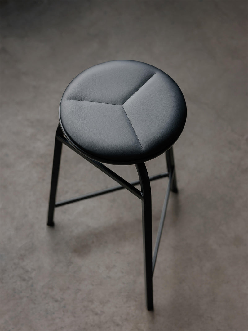 Treble bar stool
