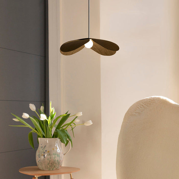 Forget Me Not Pendant Lamp