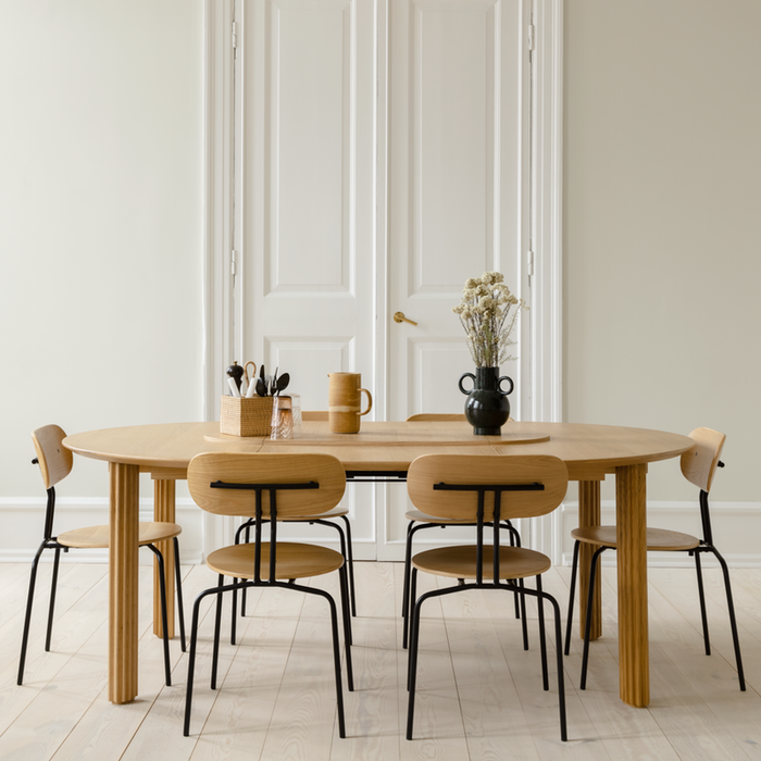 Comfort Circle Dining Table with Extension