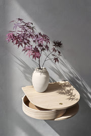 Brim vase
