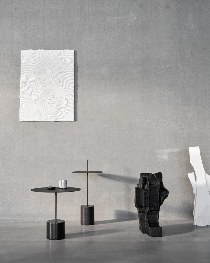 Wendelbo_Calibre_Detail_High with handle and low side table_300 dpi