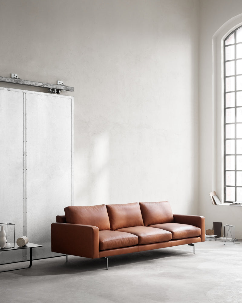 Wendelbo_Edge V1_Mod. 25_Parma Cognac_Stainless steel legs_300 dpi