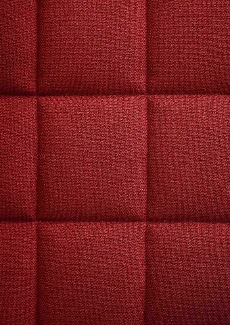 Yam lounge chair