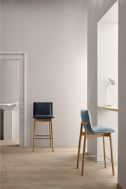 E007 Embrace Bar Stool - MyConcept Hong Kong