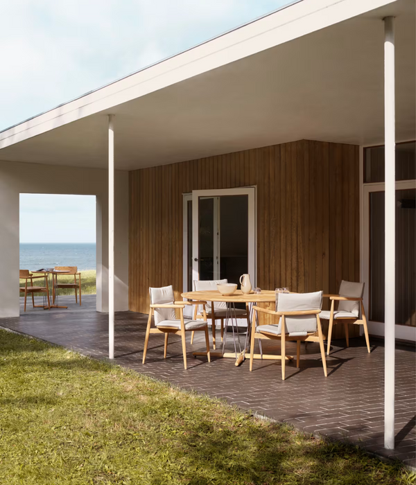 E022 Ø140 Embrace Outdoor Table - MyConcept Hong Kong