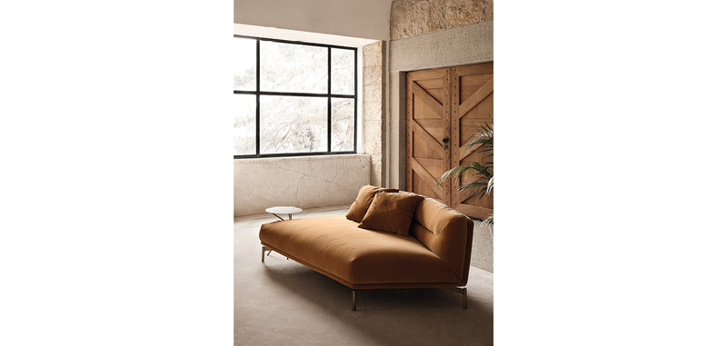 Gary by Nicoline Italia - angle view