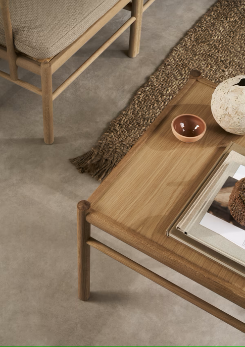 OW449 Colonial Table