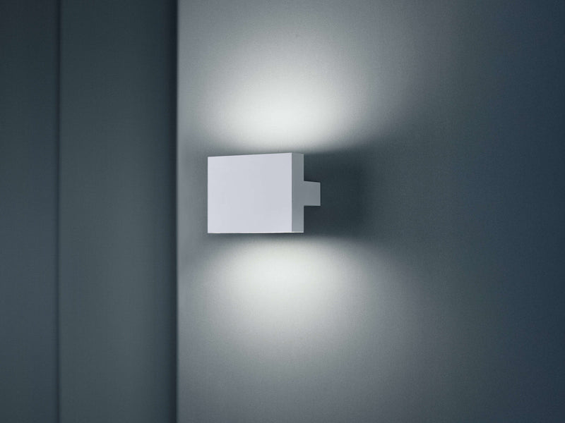 Flos Tight Light Wall Lamp - MyConcept Hong Kong