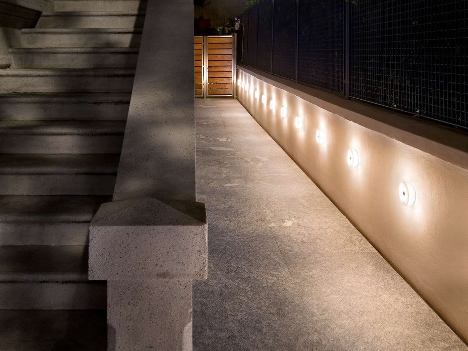 Flos Mini Button Wall And Ceiling Lamp - MyConcept Hong Kong