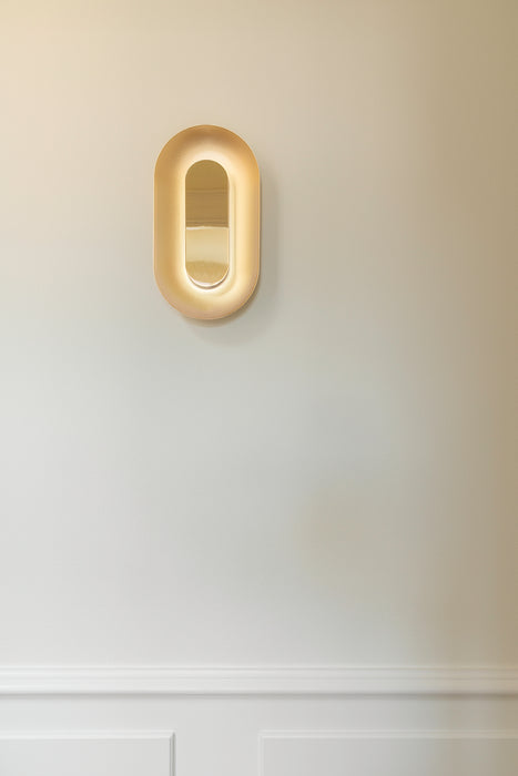 Sasi Wall Lamp