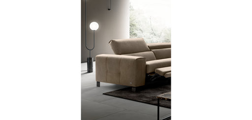 Papillon by Nicoline Italia - angle view