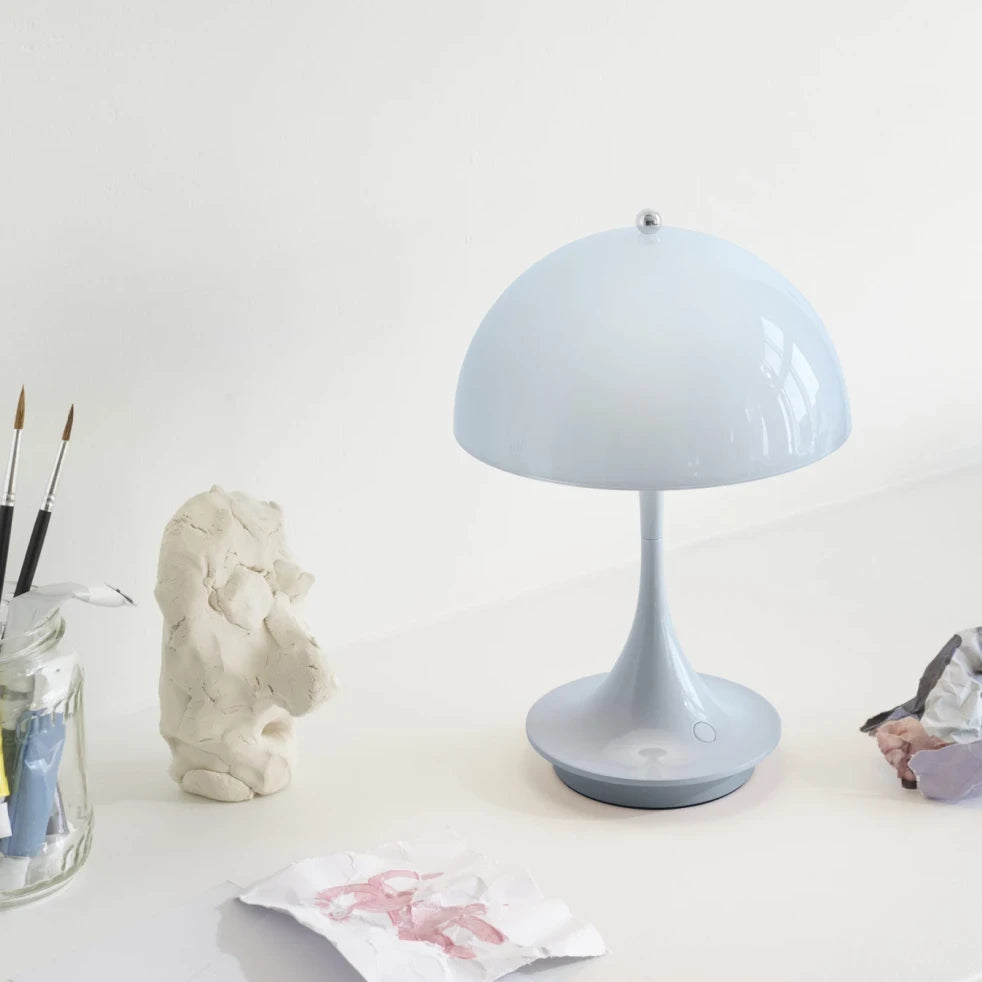 Poratable Lamp