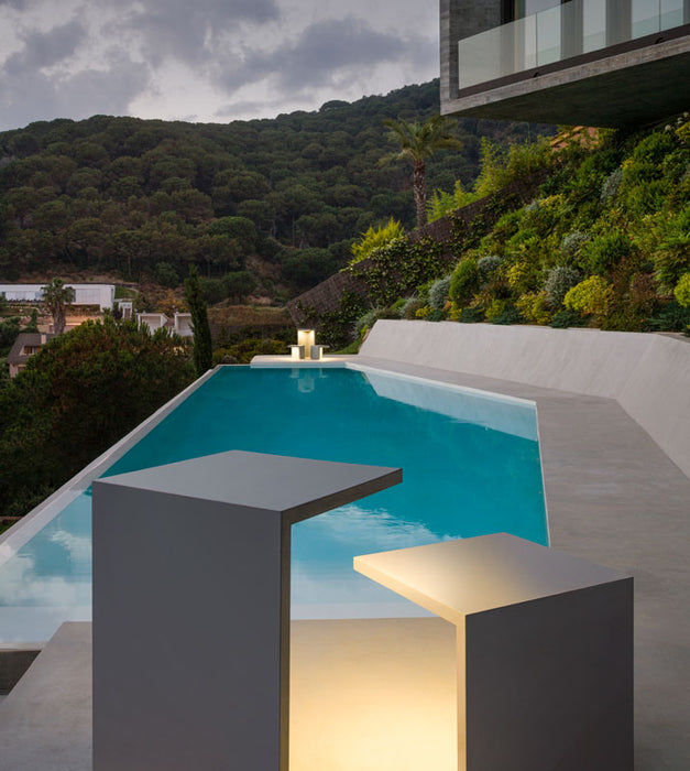 Empty Outdoor Lamp - MyConcept Hong Kong