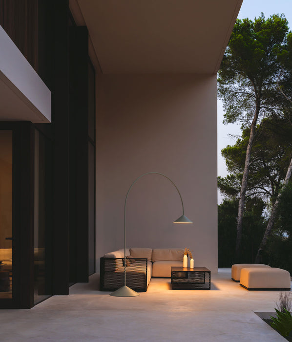 Out Floor Lamp - MyConcept Hong Kong