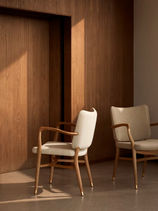 VLA61 Monarch Chair - MyConcept Hong Kong