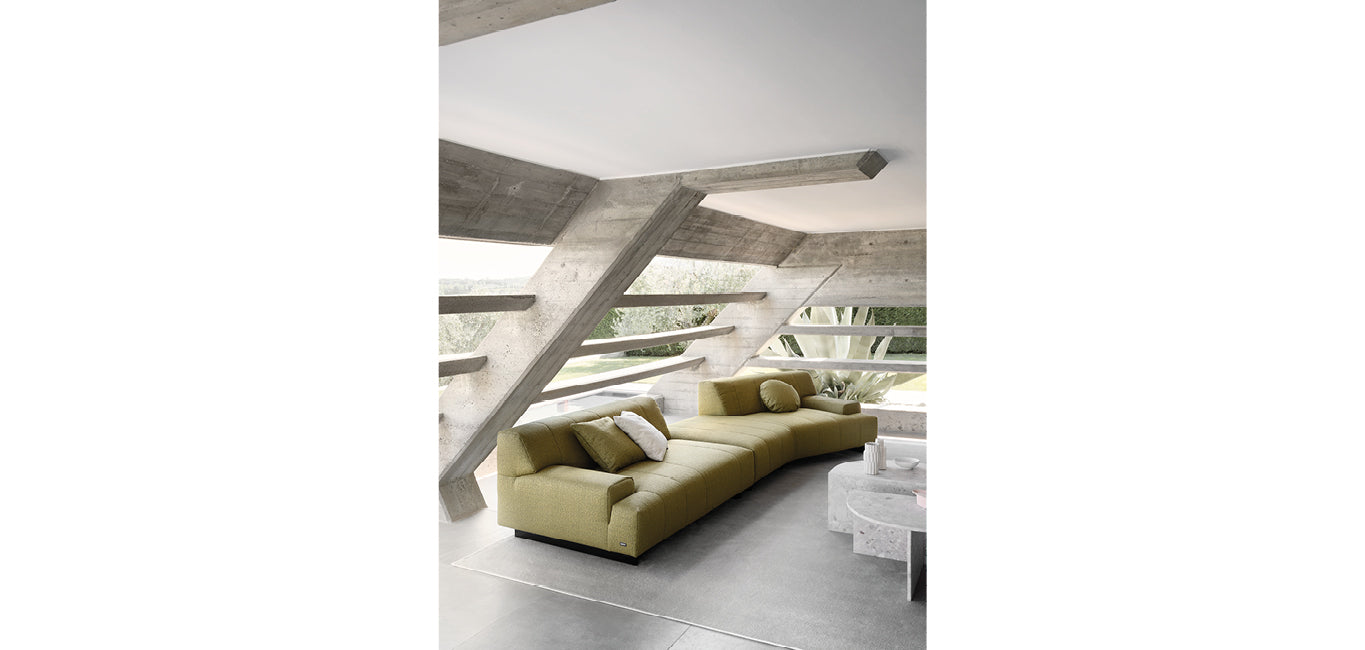 Zara Deep by Nicoline Italia - angle view