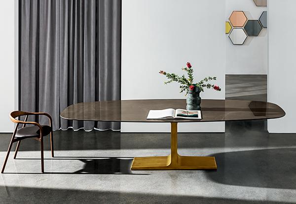 Palace Shaped Dining Table - MyConcept Hong Kong