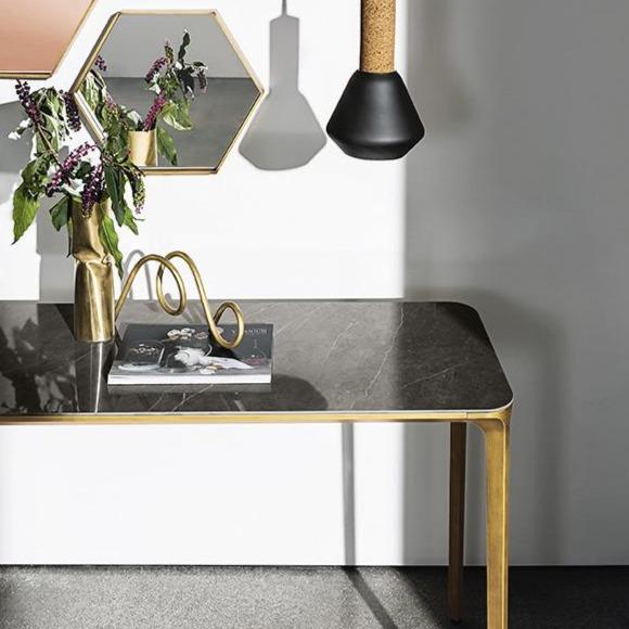 Slim Console Four Legs - MyConcept Hong Kong