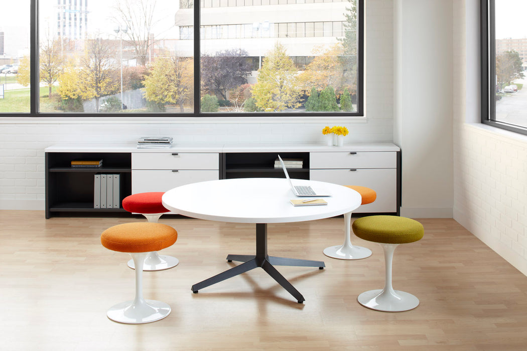 The Saarinen Tulip Swivel stool