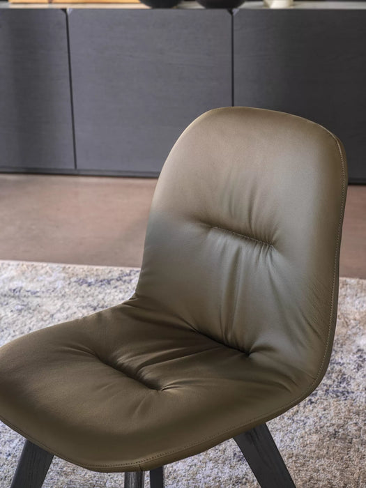 Chantal Chair