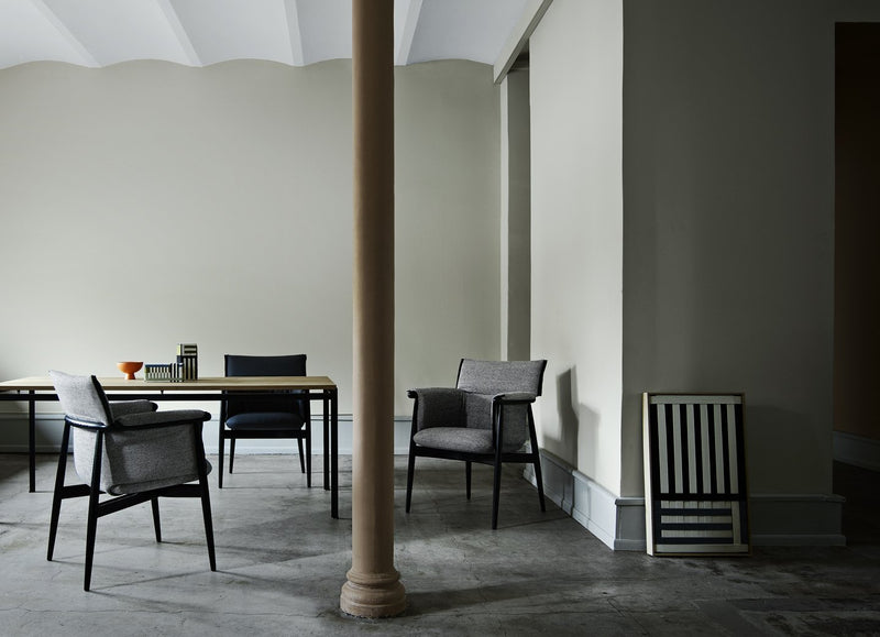 E005 Embrace Armchair - MyConcept Hong Kong