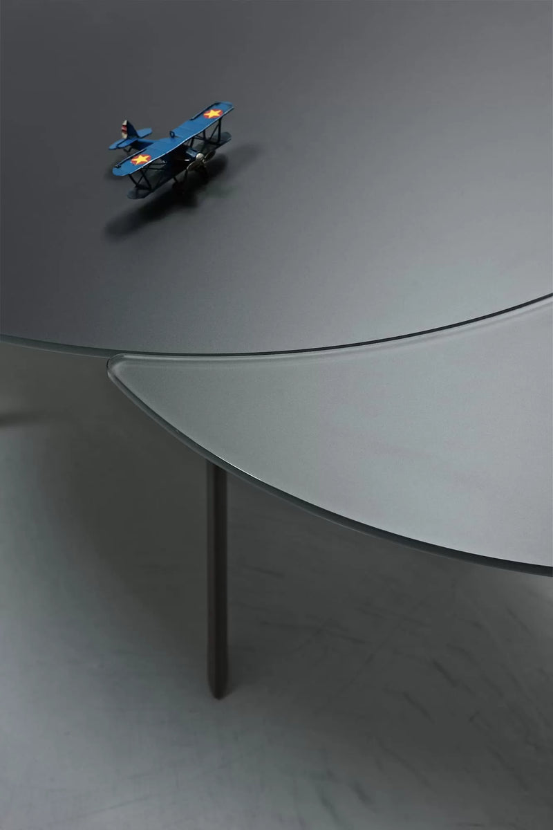 Giro Extendable Round Table - MyConcept Hong Kong
