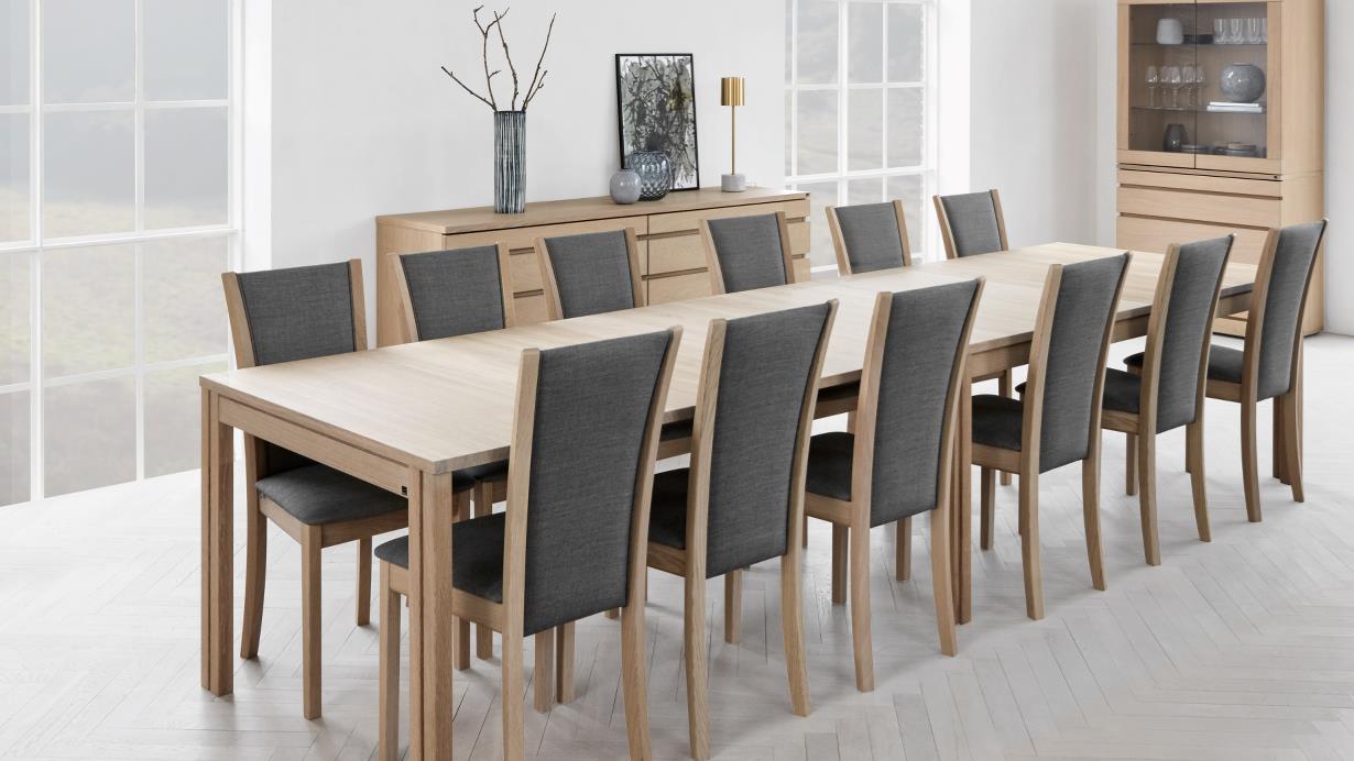 SM 24 Dining Table