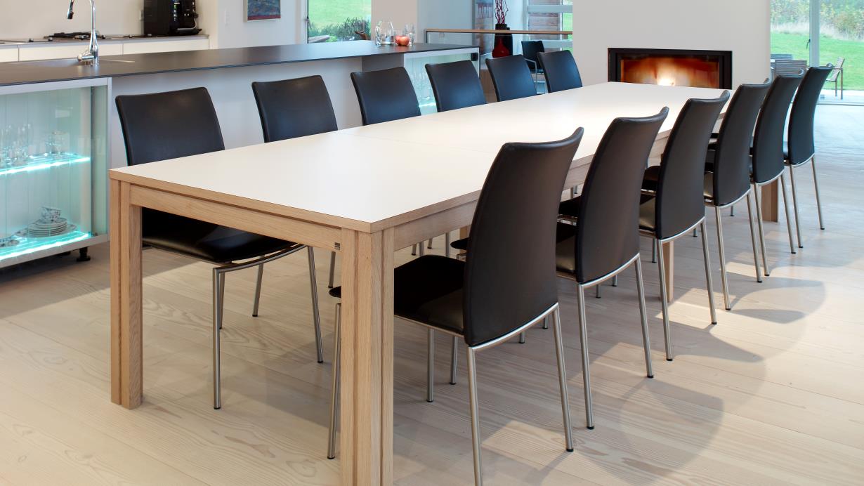 SM 24 Dining Table - MyConcept Hong Kong