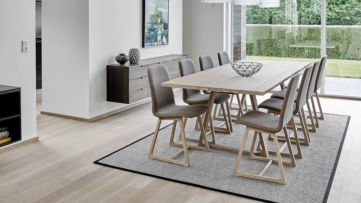 SM 40 Dining Chair