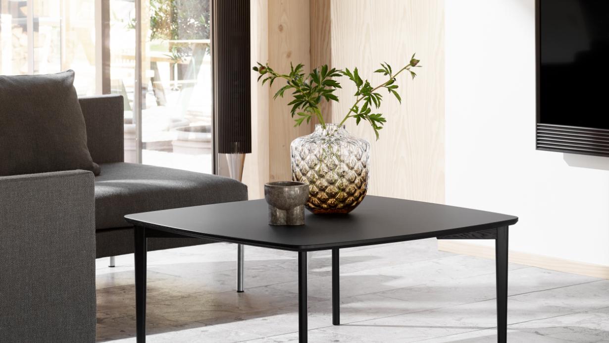 SM 242 Square Top Coffee Table - MyConcept Hong Kong