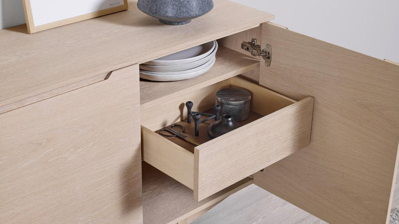 SM 304 Sideboard (3 doors / 1 long and Short Shelf / 1 Drawer) - MyConcept Hong Kong