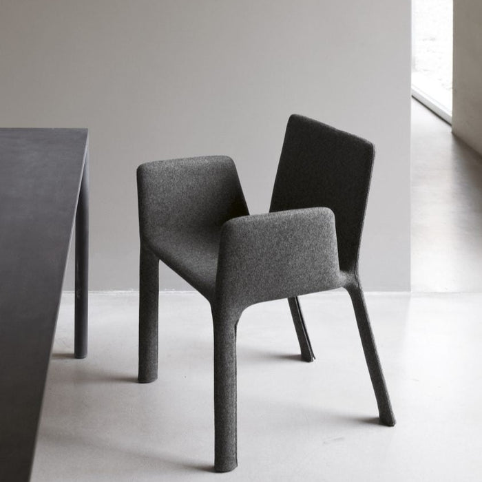 JOKO Chair with Armrests - MyConcept Hong Kong