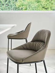 Queen Footstool - MyConcept Hong Kong