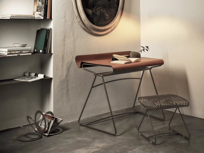 Taylor Desk - MyConcept Hong Kong