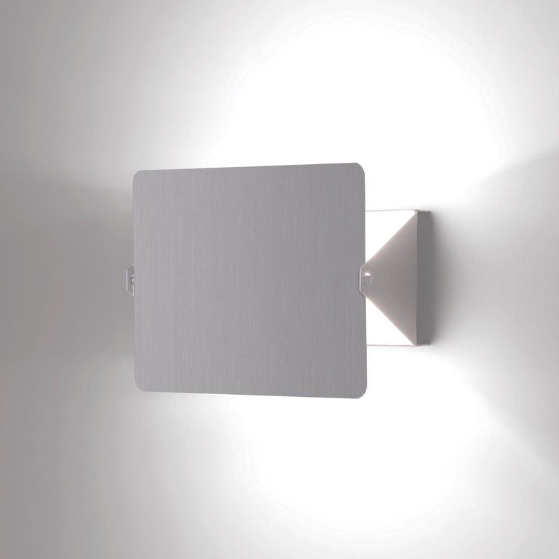 APPLIQUE À VOLET PIVOTANT Wall Lamp - MyConcept Hong Kong