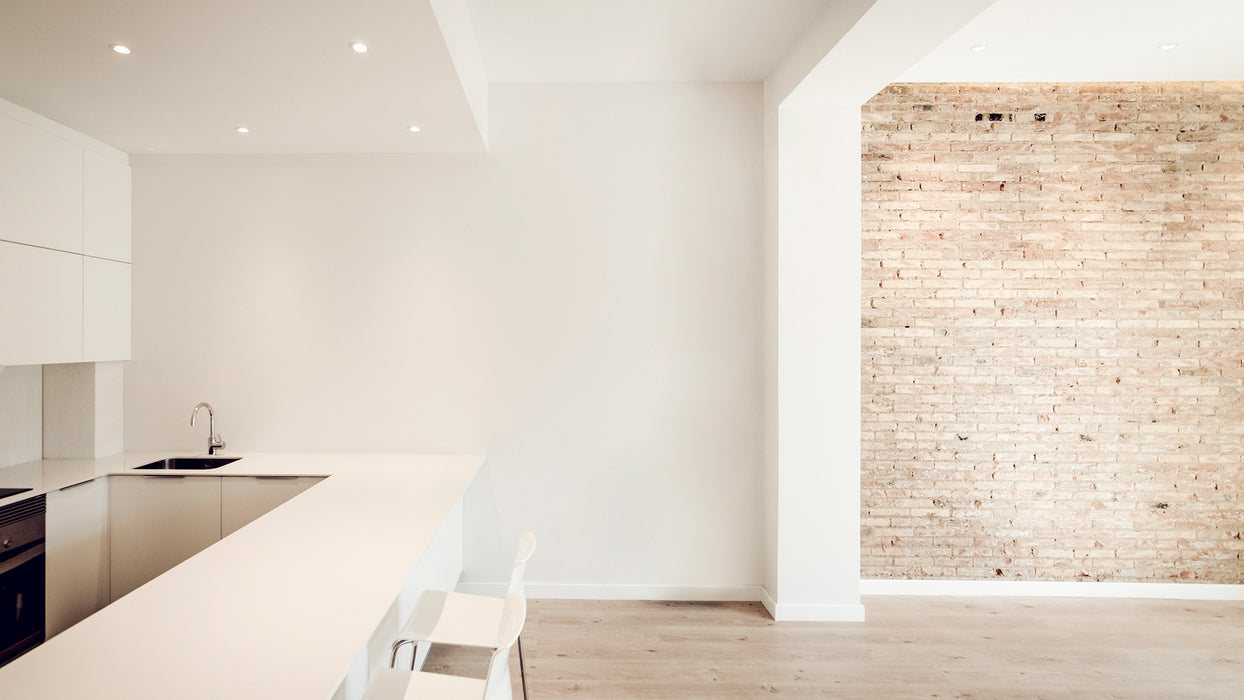 ESSENTIALS Dot Square Tilt - MyConcept Hong Kong