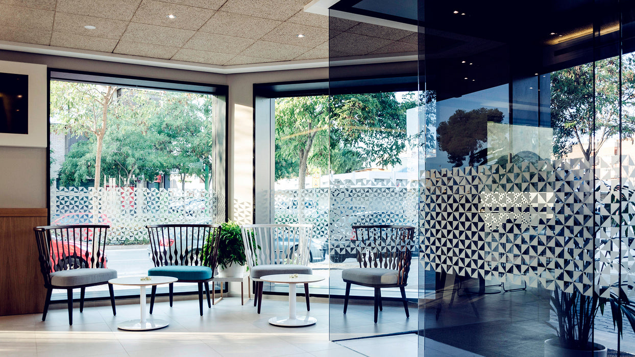 ESSENTIALS Dot Square Tilt - MyConcept Hong Kong