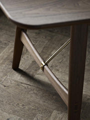 BM1160 Hunting Table - MyConcept Hong Kong