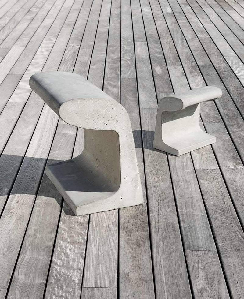 BORNE BÉTON GRANDE Floor Lamp - MyConcept Hong Kong