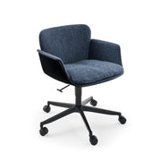 KN06 Armchair in 5 Star Swivel Base - MyConcept Hong Kong